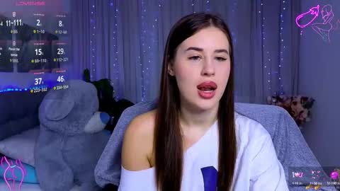 Milana online show from 10-07-25, 09:01