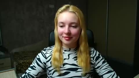 Melanie online show from 12-16-25, 06:40