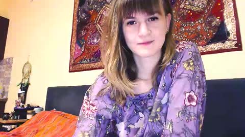 Boo online show from 09-22-25, 07:38