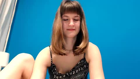 Snapshot of _minnie_boo_ chatting on 03-14-26, 06:13 Boo online show from 03-14-26, 06:13