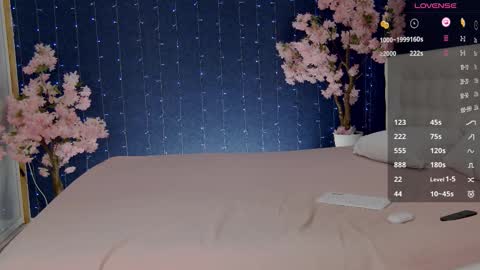 Victoria online show from 10-24-25, 04:25