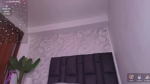 Mishell online show from 09-22-25, 06:43