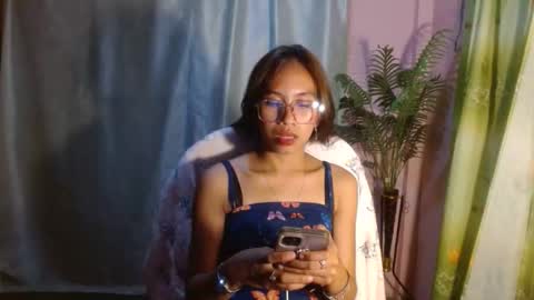 Snapshot of _miss_melody chatting on 05-18-26, 06:25 _miss_melody online show from 05-18-26, 06:25
