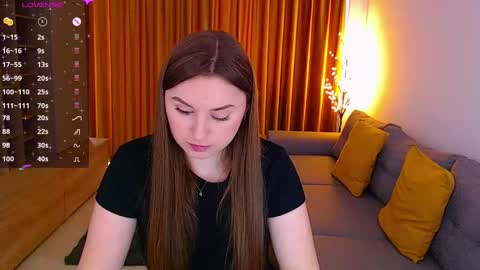 Snapshot of _miss_mia chatting on 01-22-25, 01:00 Mia online show from 01-22-25, 01:00