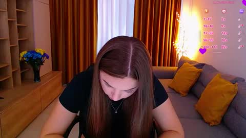 Snapshot of _miss_mia chatting on 09-14-25, 09:08 Mia online show from 09-14-25, 09:08