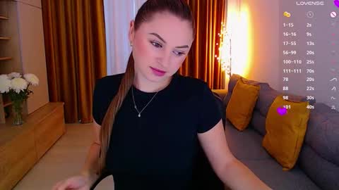 Snapshot of _miss_mia chatting on 10-21-25, 06:14 Mia online show from 10-21-25, 06:14