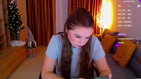 Mia online show from 12-16-25, 07:24