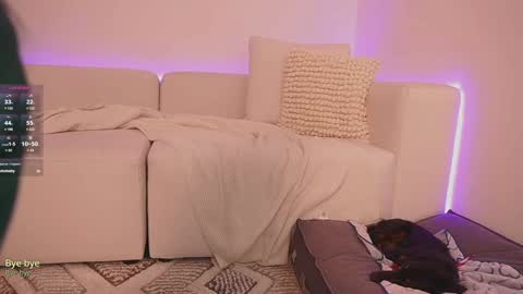 Snapshot of _missamber chatting on 12-04-24, 12:08 Vale online show from 12-04-24, 12:08