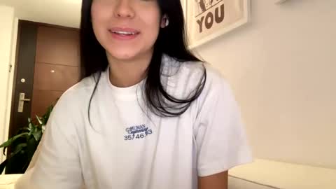 Snapshot of _missamber chatting on 02-27-25, 01:16 Vale online show from 02-27-25, 01:16