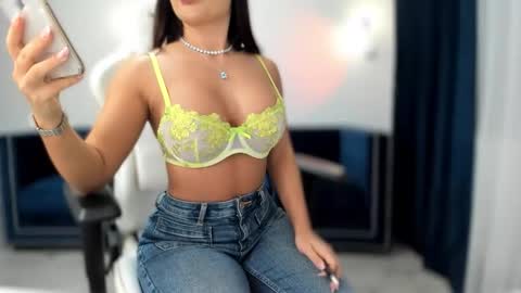  .. my fav tip 1120040012123335 online show from 04-05-26, 01:36