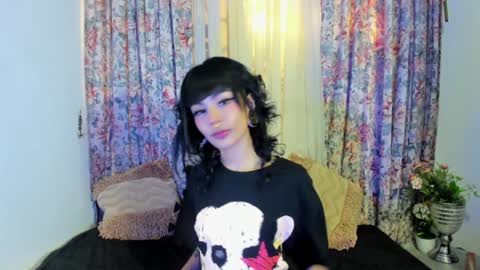 mizuki  online show from 12-17-24, 06:53