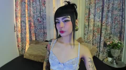 mizuki  online show from 01-10-25, 03:06