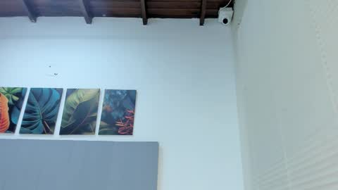 _molly_rosse_ online show from 10-09-25, 11:52