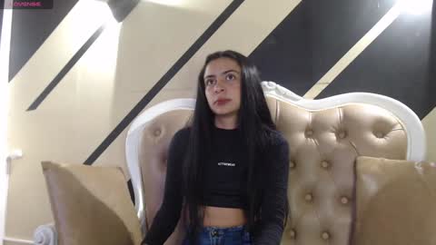 Snapshot of _mollyy chatting on 01-24-25, 12:20 Molly online show from 01-24-25, 12:20