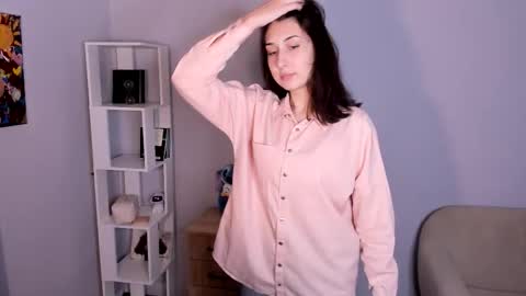 Eva online show from 12-19-25, 05:09