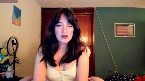 Snapshot of _moon_cake_ chatting on 02-22-25, 04:51 Next stream 950 pm Colombia time xd online show from 02-22-25, 04:51