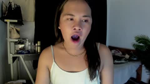 Angel online show from 06-21-26, 01:35