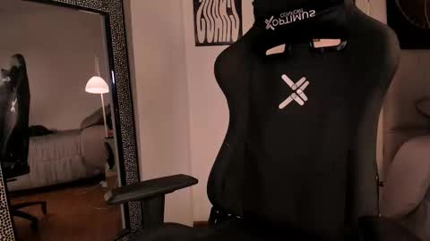 Snapshot of _natashawolf chatting on 10-02-25, 04:19 Nati - Independ model online show from 10-02-25, 04:19