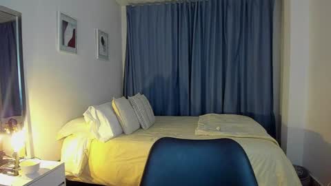 Snapshot of _nathaliesex chatting on 12-05-24, 04:31 independent model natha online show from 12-05-24, 04:31