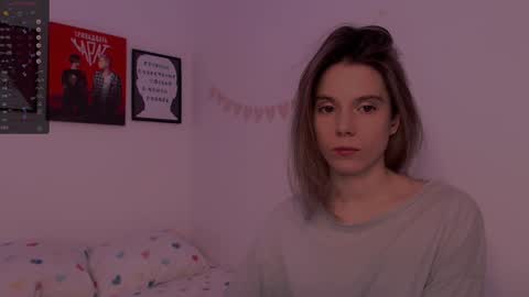 Snapshot of _ni_kiss chatting on 01-10-25, 08:48 Nika online show from 01-10-25, 08:48