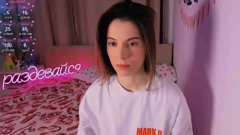 Snapshot of _ni_kiss chatting on 02-09-26, 08:18 Nika online show from 02-09-26, 08:18