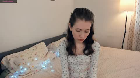 Snapshot of _nicehabbitt_ chatting on 06-06-26, 01:16 Ashley online show from 06-06-26, 01:16