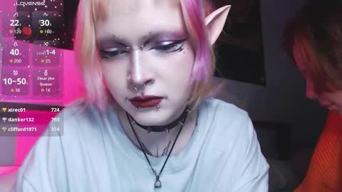 Nicole online show from 11-28-25, 09:50