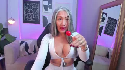 _nicoletteshea_ online show from 03-07-26, 02:47