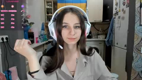 Snapshot of _nika_kik chatting on 05-04-26, 06:48 Nika online show from 05-04-26, 06:48