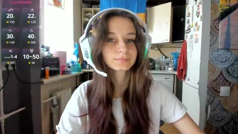 Snapshot of _nika_kik chatting on 05-20-26, 11:16 Nika online show from 05-20-26, 11:16
