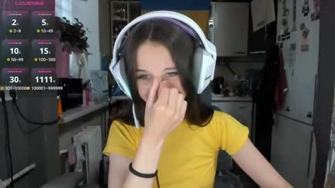 Snapshot of _nika_kik chatting on 06-03-26, 04:34 Nika online show from 06-03-26, 04:34