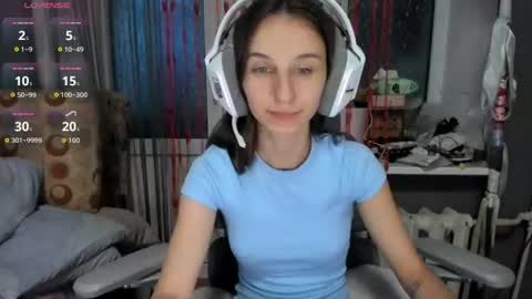 Snapshot of _nika_kik chatting on 07-10-26, 05:48 Nika online show from 07-10-26, 05:48