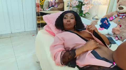  ninafox online show from 05-31-26, 06:09