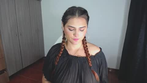 Nina  online show from 12-29-24, 03:33