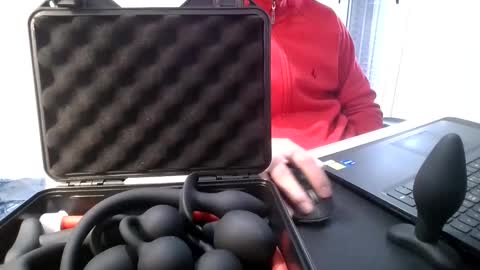 Nicola online show from 02-19-25, 12:00