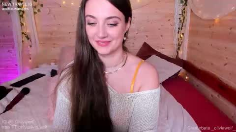 Olivia Wolf  online show from 11-17-25, 10:04