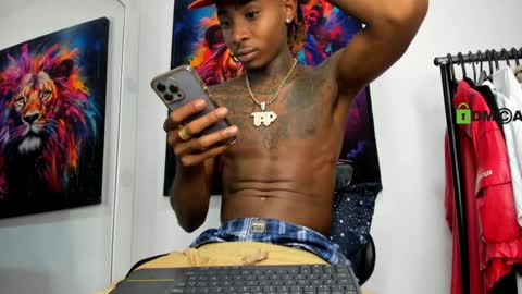 Snapshot of _pantera_09 chatting on 12-13-24, 06:42 Kevin online show from 12-13-24, 06:42