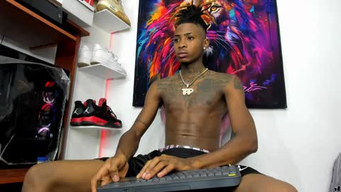 Snapshot of _pantera_09 chatting on 01-22-25, 09:35 Kevin online show from 01-22-25, 09:35