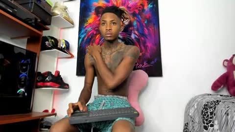 Snapshot of _pantera_09 chatting on 02-12-25, 08:06 Kevin online show from 02-12-25, 08:06