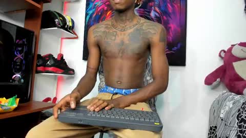 Snapshot of _pantera_09 chatting on 02-21-25, 11:01 Kevin online show from 02-21-25, 11:01