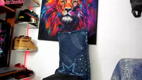 Snapshot of _pantera_09 chatting on 02-27-25, 10:26 Kevin online show from 02-27-25, 10:26