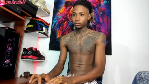 Snapshot of _pantera_09 chatting on 03-08-25, 08:22 Kevin online show from 03-08-25, 08:22