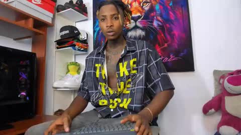 Snapshot of _pantera_09 chatting on 09-12-25, 09:04 Kevin online show from 09-12-25, 09:04