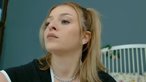 Alisa online show from 04-03-26, 04:10