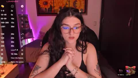 violeta ig  online show from 11-24-25, 03:39