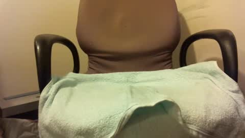 Snapshot of _pervin_ chatting on 03-08-25, 08:55 pervin online show from 03-08-25, 08:55