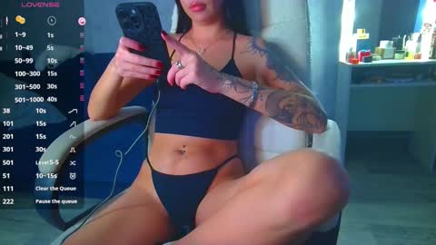 Ilona online show from 11-17-25, 09:26