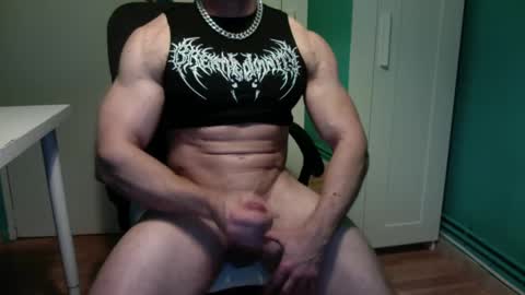 Snapshot of _r__o__b______ chatting on 11-01-25, 12:12 Demon Rob online show from 11-01-25, 12:12