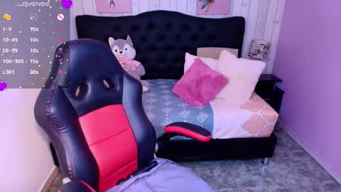 Rachel Jones  online show from 03-04-26, 01:22