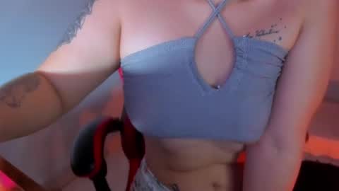 Stefany online show from 09-19-25, 05:31